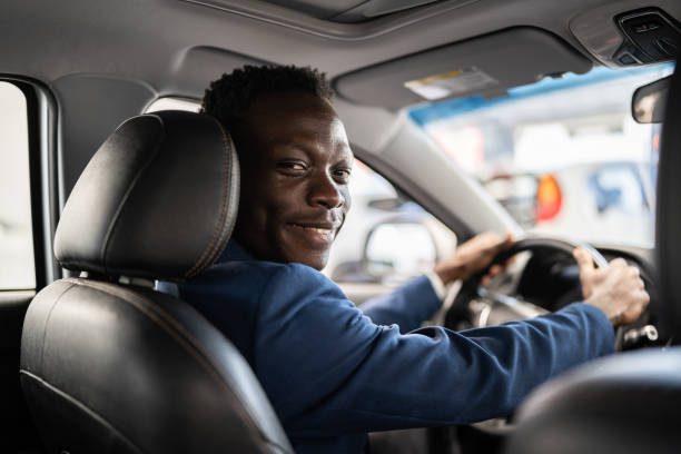Conducteurs de Taxi, Découvrez Comment TaxiMako Révolutionne le Transport à Dakar